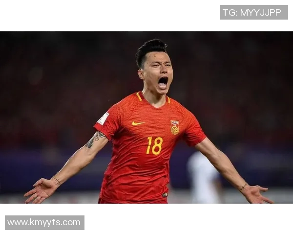 新一代中国足球球星崛起年轻力量推动国足未来发展